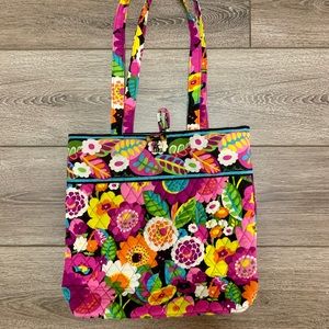 Vera Bradley Tote Bag in Va Va Bloom